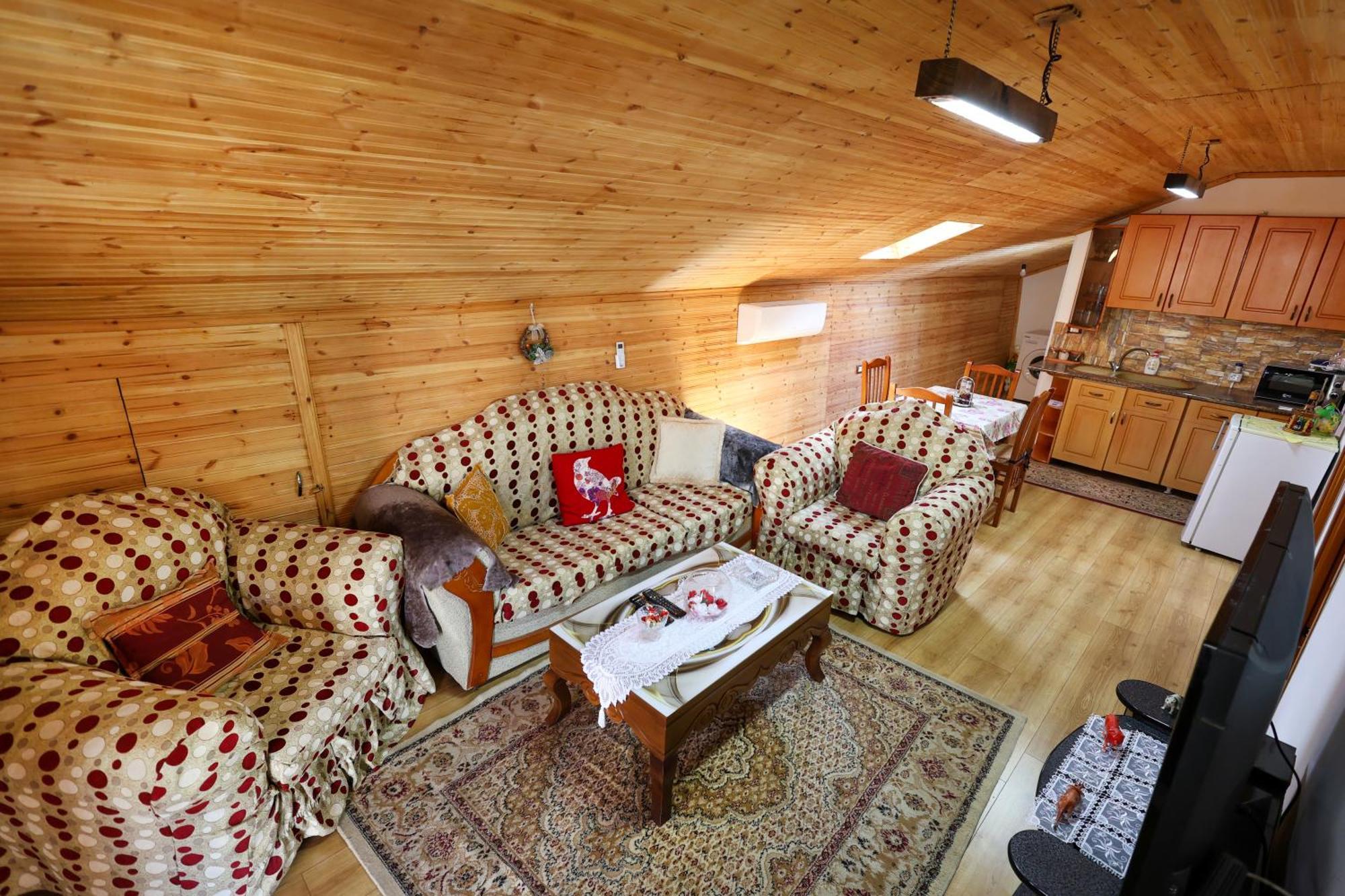 Villa Samuela Cozy Retreat à Berat Extérieur photo